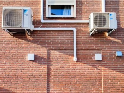Condensafvoer en afschot
