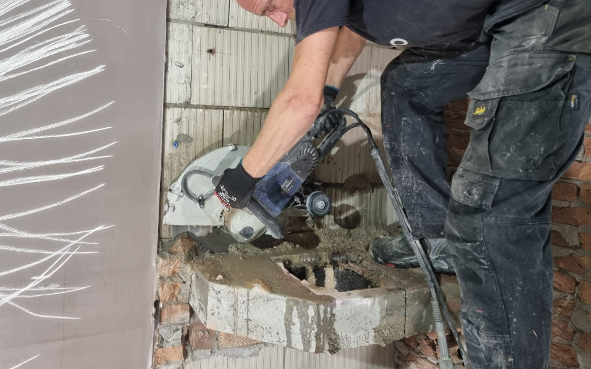 Water en slurry bij betonzagen