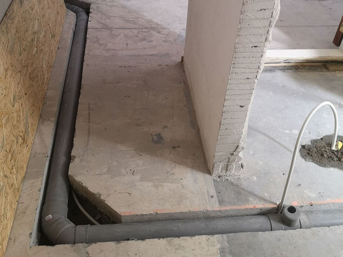 Rioolbuis 110 mm door muur of fundering: welke boormaat is nodig?