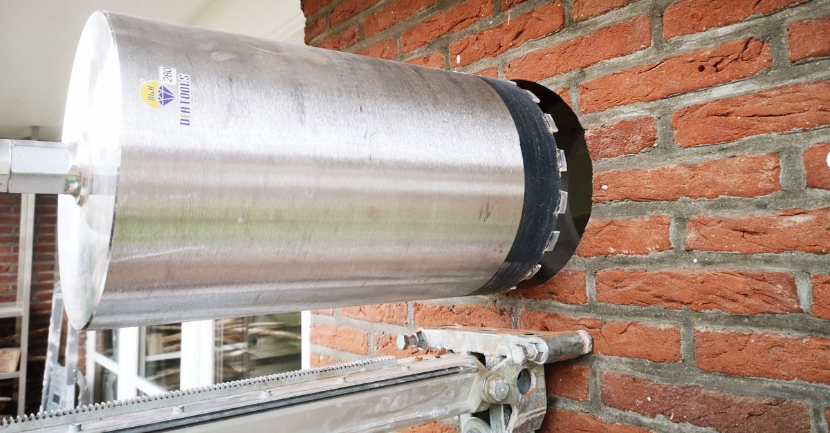 Mechanische ventilatie of decentrale WTW: wat betekent dat voor geveldoorvoeren?